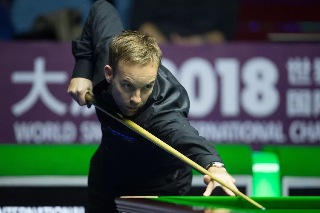 kaiyun羽毛球预选赛上演强强对话，海滨霹雳队强势横扫闽南天虎队，多点开花奏效；教练团队居功至伟的简单介绍