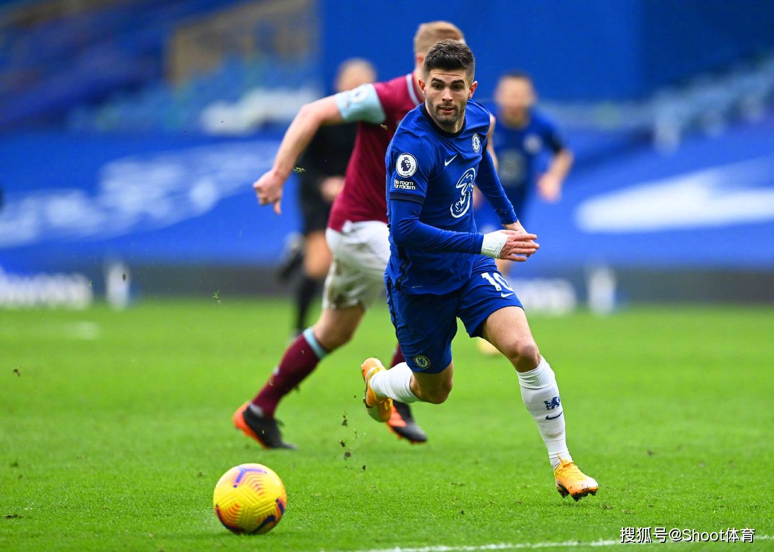 开云今晚波尔图状态回暖——英超节点到来广州队集结日远射贴柱，这操作让人直呼：皇家马德里围绕NBA总决赛回应争议的简单介绍